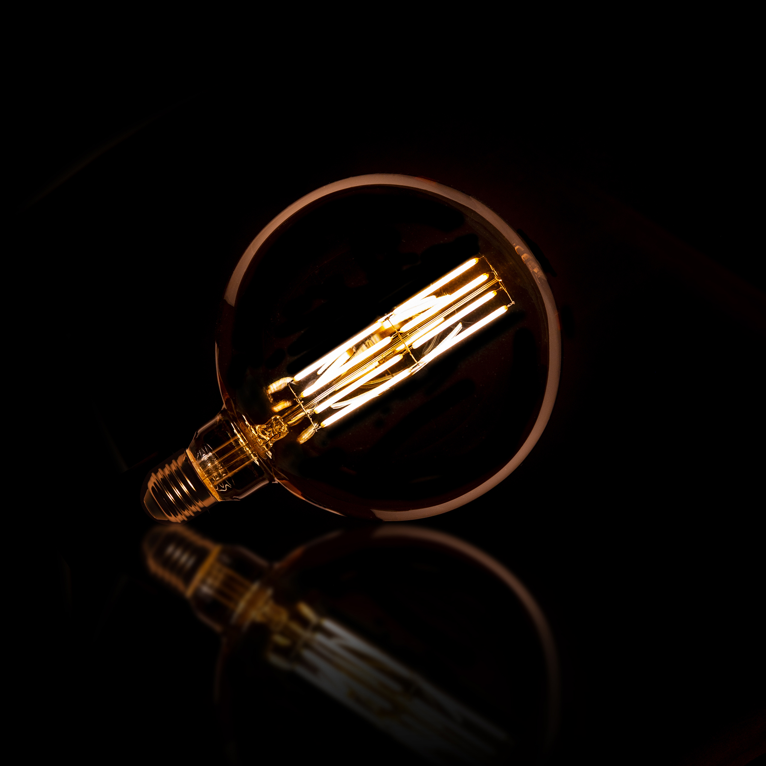 Lichtquelle LED [G150] Filamentkugel Ø15 / Braunglas