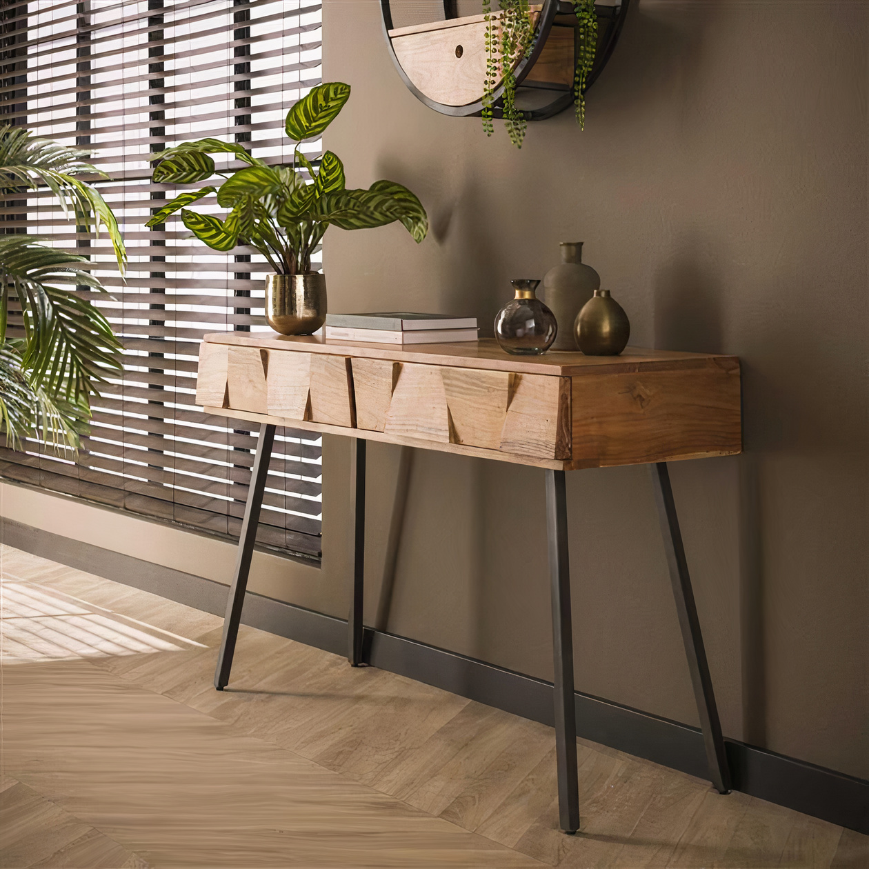 Konsolen- und Schminktische