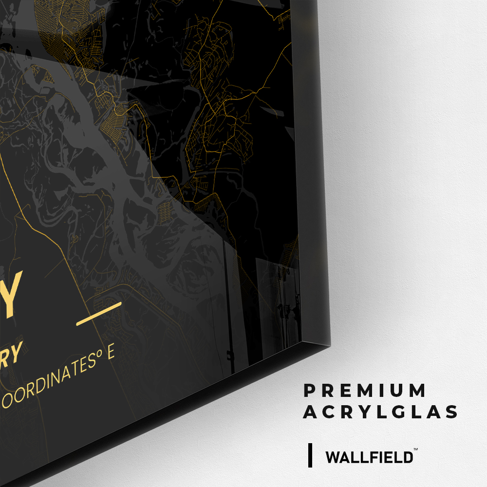 Custom Golden City Map – Glass