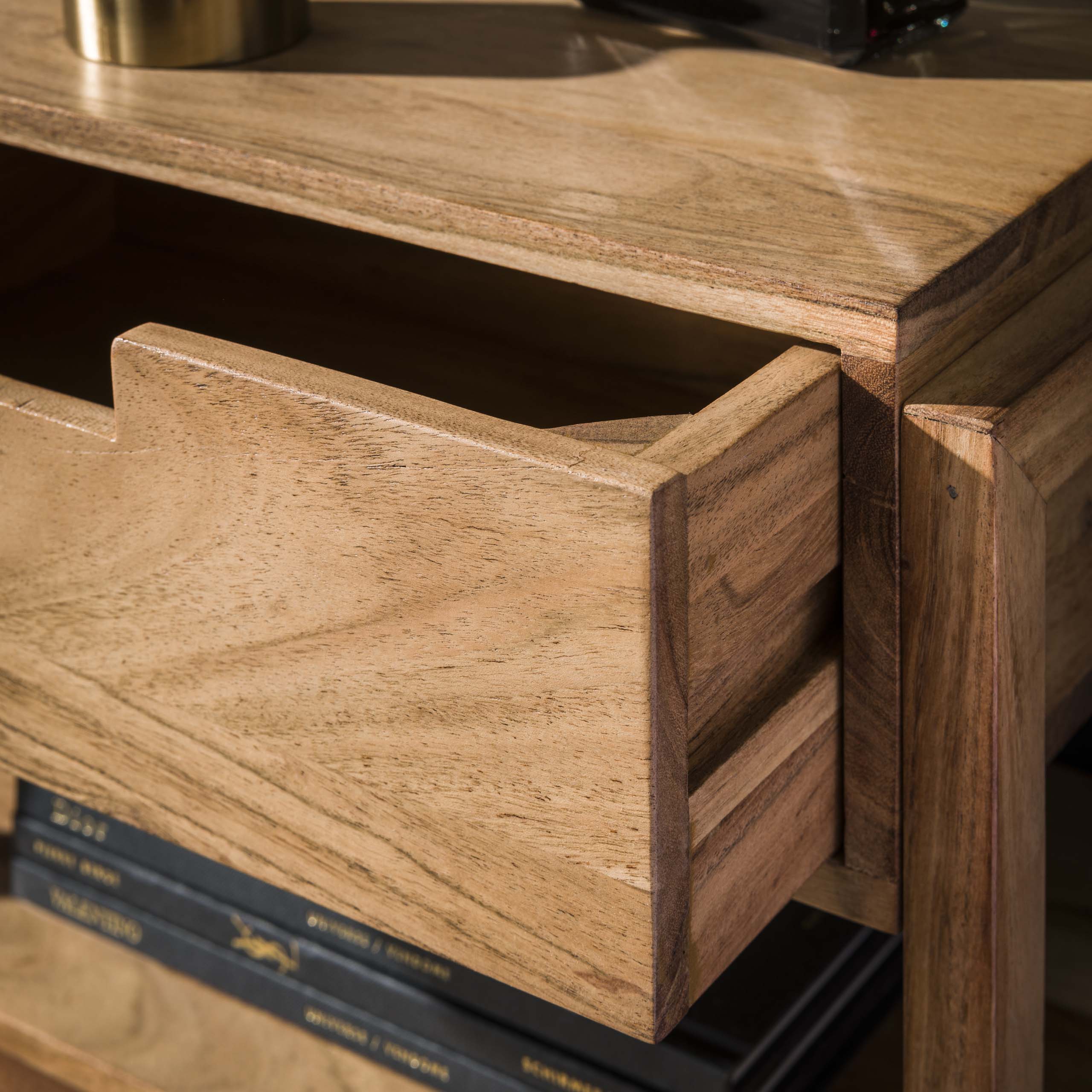 Nachttisch 1L Holzrahmen schwebend / Massive Akazie natur