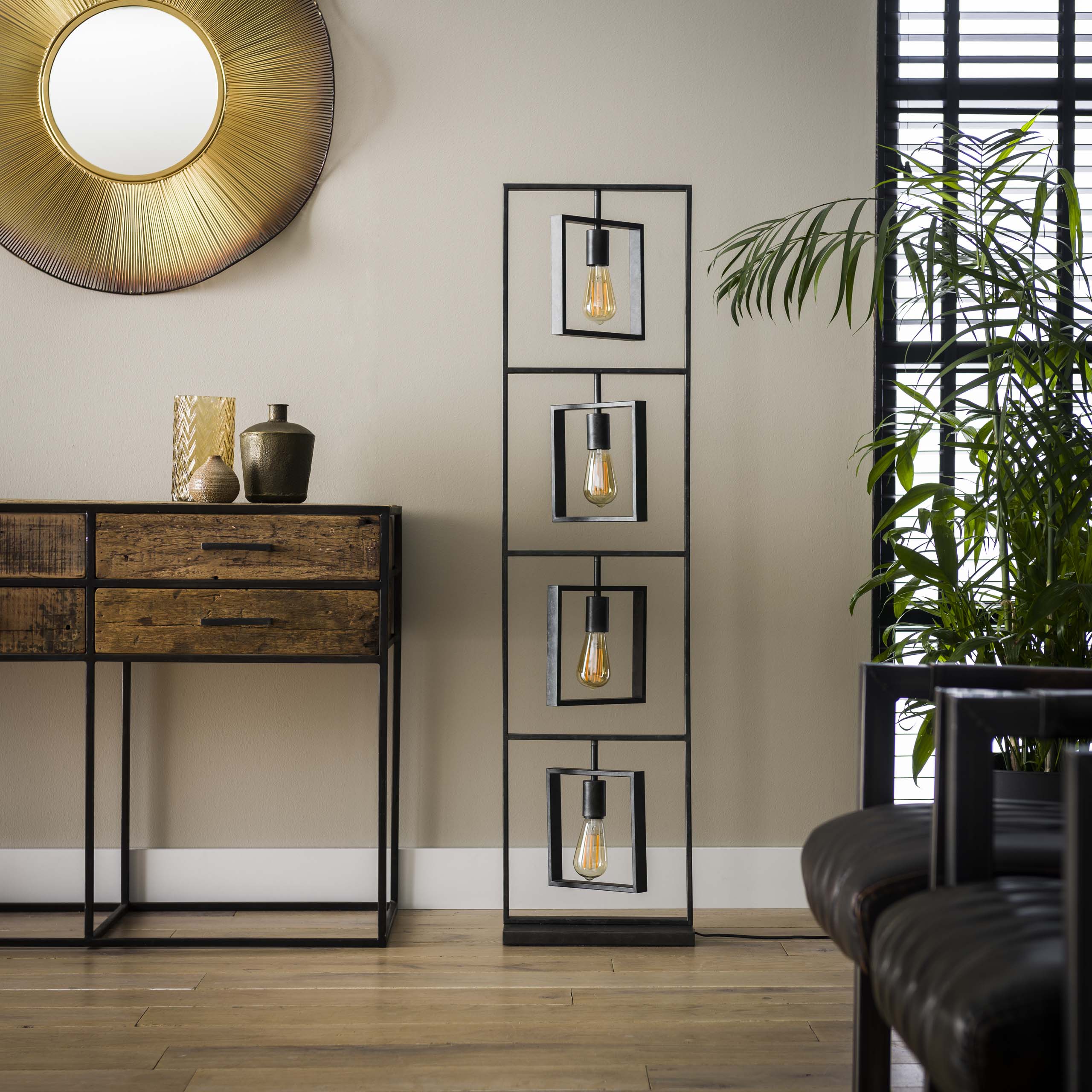 Stehleuchte 4L Turn quadratisch / Anthrazit