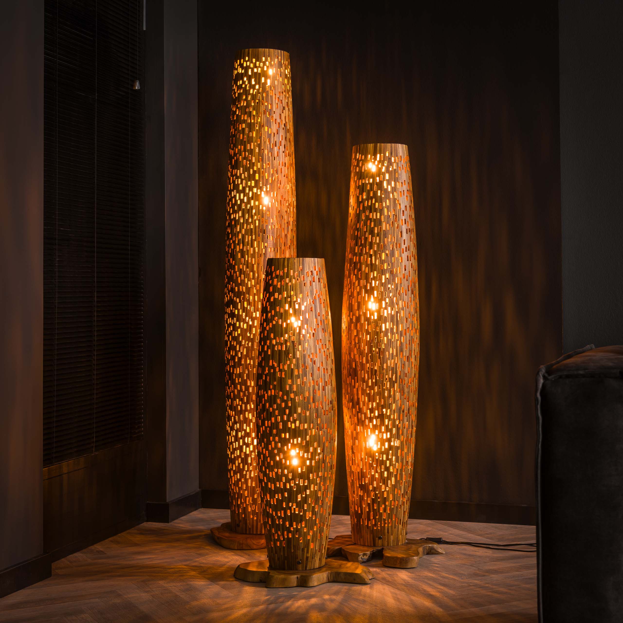 Stehleuchte S-Stangen / Massives recyceltes Teakholz