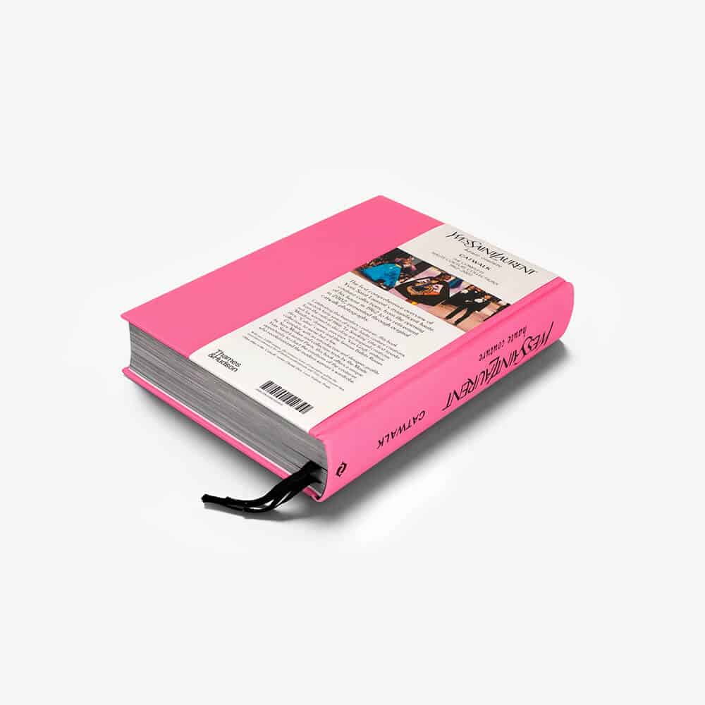 Yves Saint Laurent Catwalk - Fashionbook