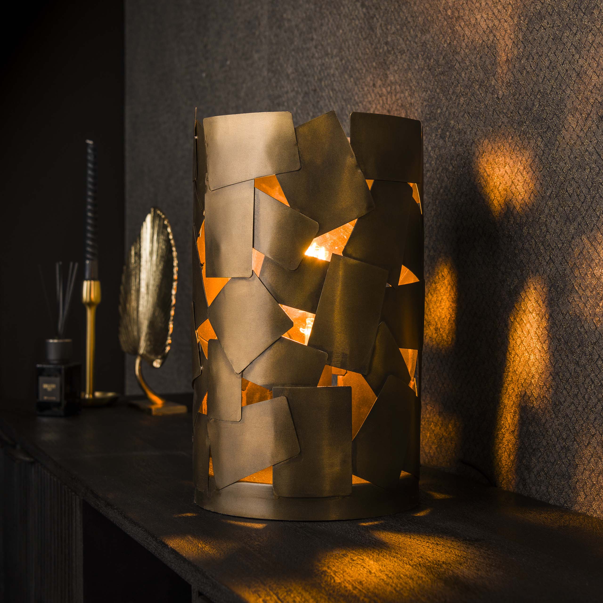 Tischleuchte 1L aufgesetzter Zylinder / Bronze antik