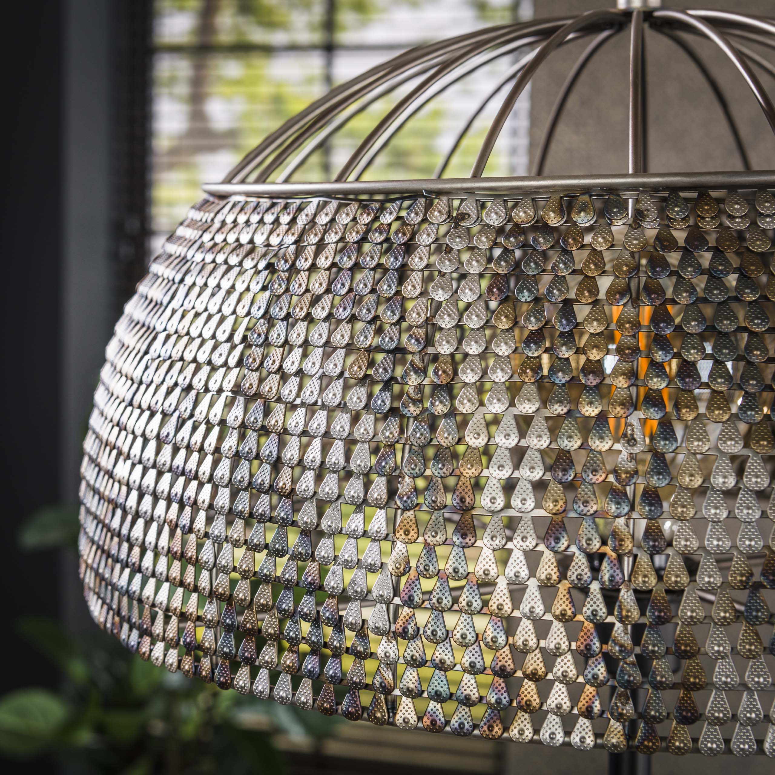 Stehleuchte Ø50 Panzerung offen / Schwarzbraun