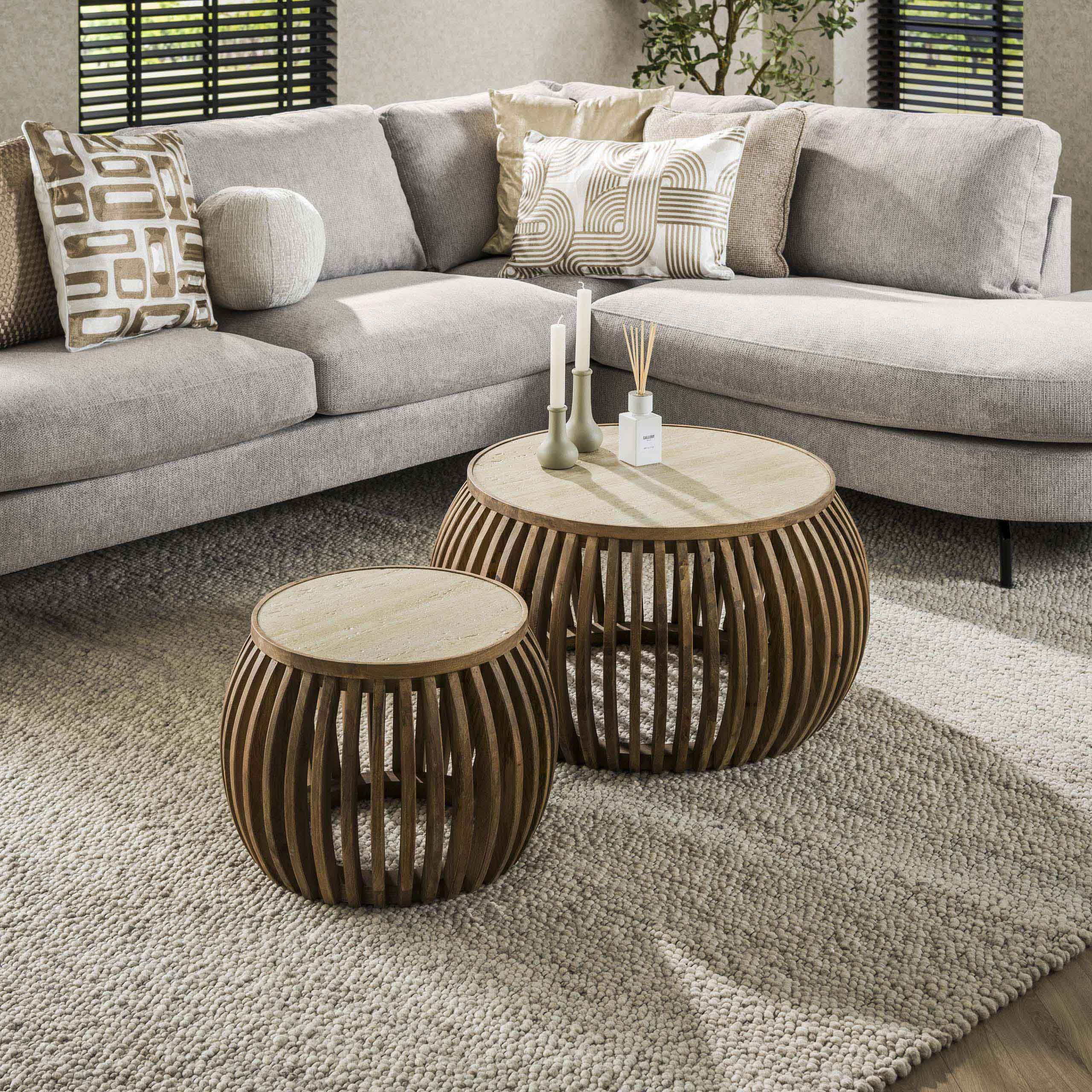 Couchtisch Nuovo Curve – 2er-Set – Massiver Mangosand